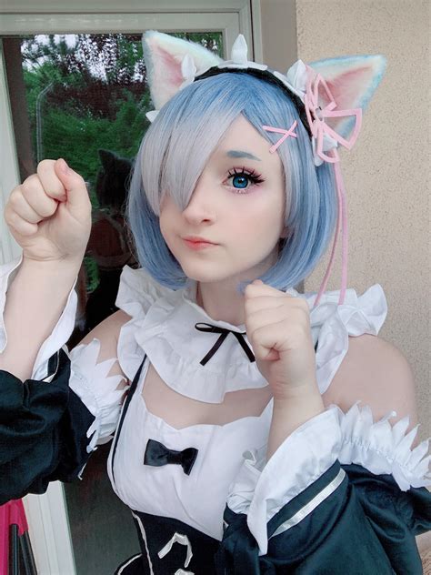 Aina mikami .